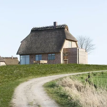 Дом отдыха Luxus-Ostseeferienhaus Nehrung *